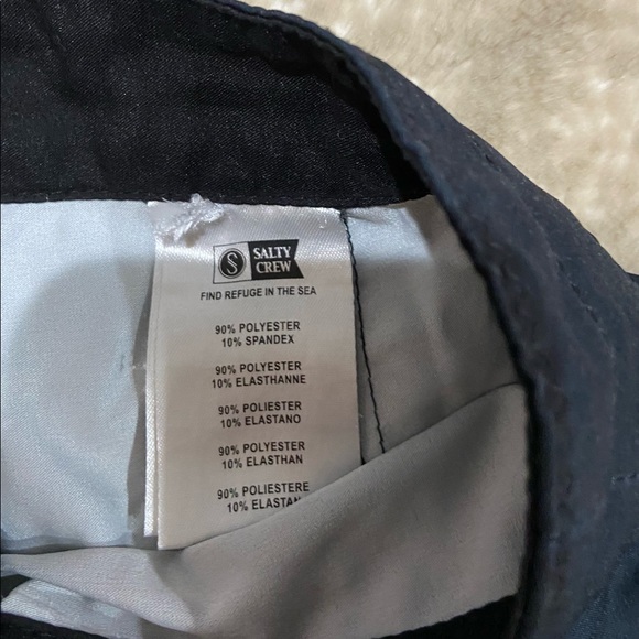 Salty Crew Boys Size 26 Board Shorts - Picture 6 of 6